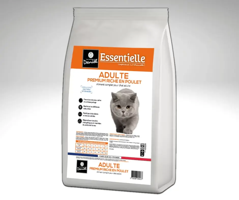 Sac de croquettes Essentielle Chat Adulte Poulet, alimentation complète et équilibrée avec céréales pour chat adulte.