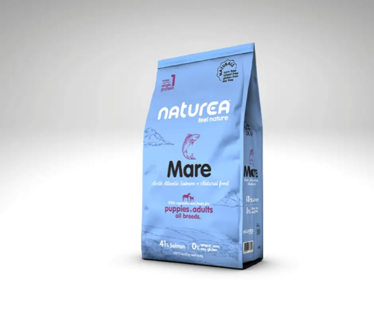 Sac de croquettes Naturals Saumon Adulte pour chien adulte et chiot, sans gluten, riche en protéines et en acides gras oméga 3.